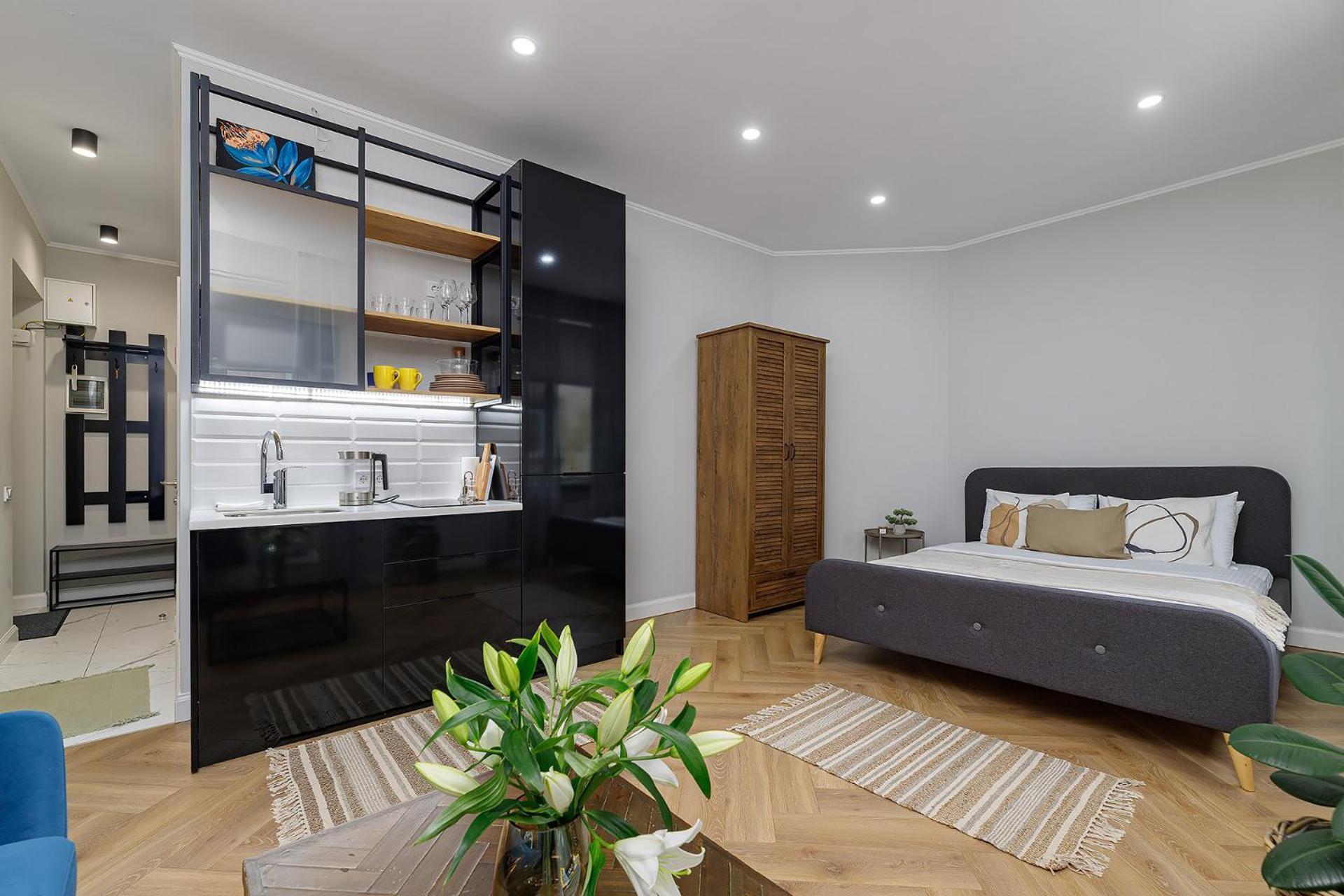 Feel Lviv! Old City Apartment ภายนอก รูปภาพ