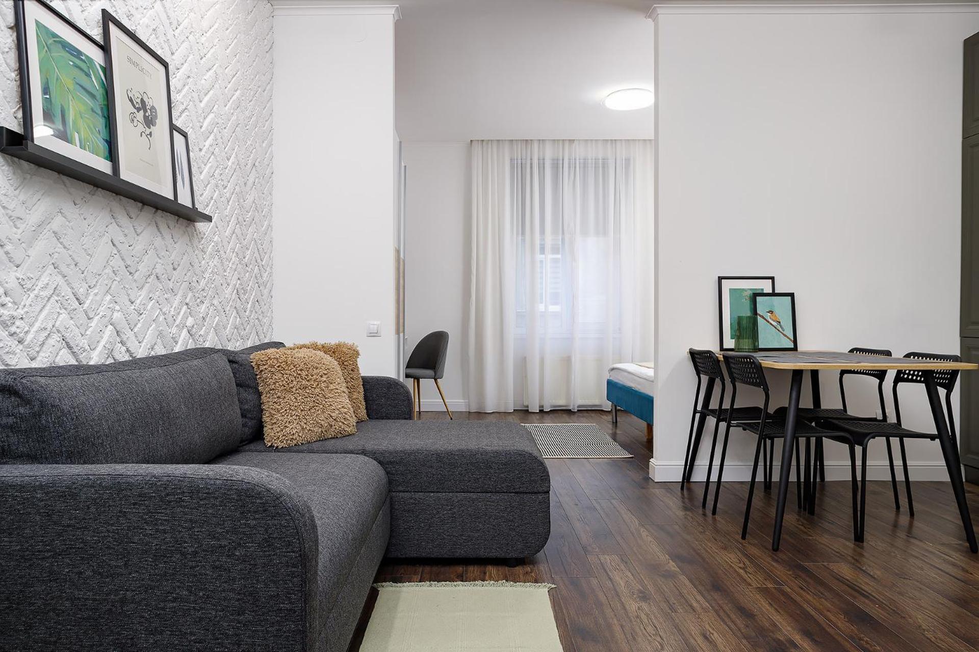 Feel Lviv! Old City Apartment ภายนอก รูปภาพ